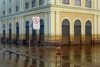 NZa zet cliënten en verloskundigen buitenspel